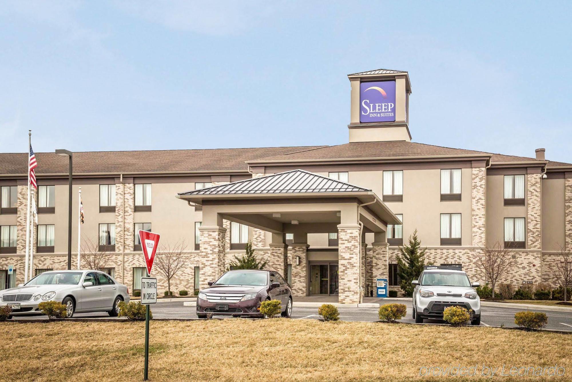 Holiday Inn Express & Suites Clear Spring By Ihg Esterno foto